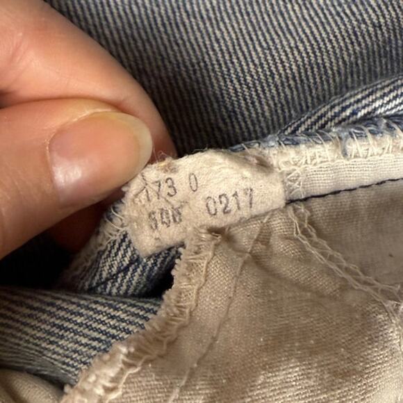 Vintage 70s Levi’s Bell Bottom Jeans Talon Orange Tab Patched Distressed 34x29 - Picture 4 of 10